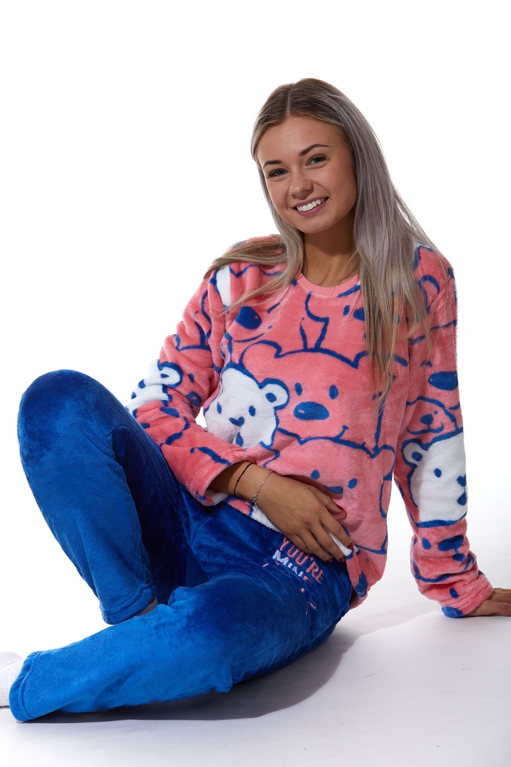 Huňaté pyžamo na zimu pro ženy medvědí grafity