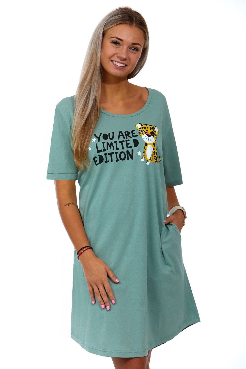 Zelená noční košilka pro plnoštíhlé ženy, s kapsama a tygříkem, you are limited edition, 1XL-4XL big 1C3293