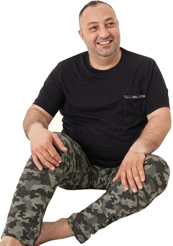 Černé a šedo maskáčové pyžamo pro plnoštíhlé muže