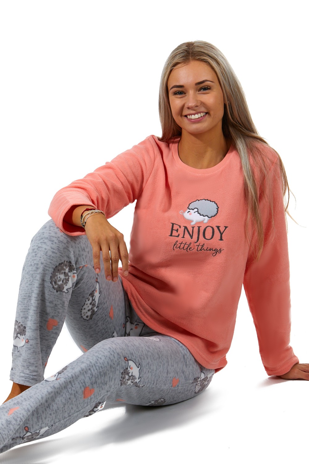 Meruňkové i šedé luxusní hřejivé dámské pyžamo Ježek ENJOY