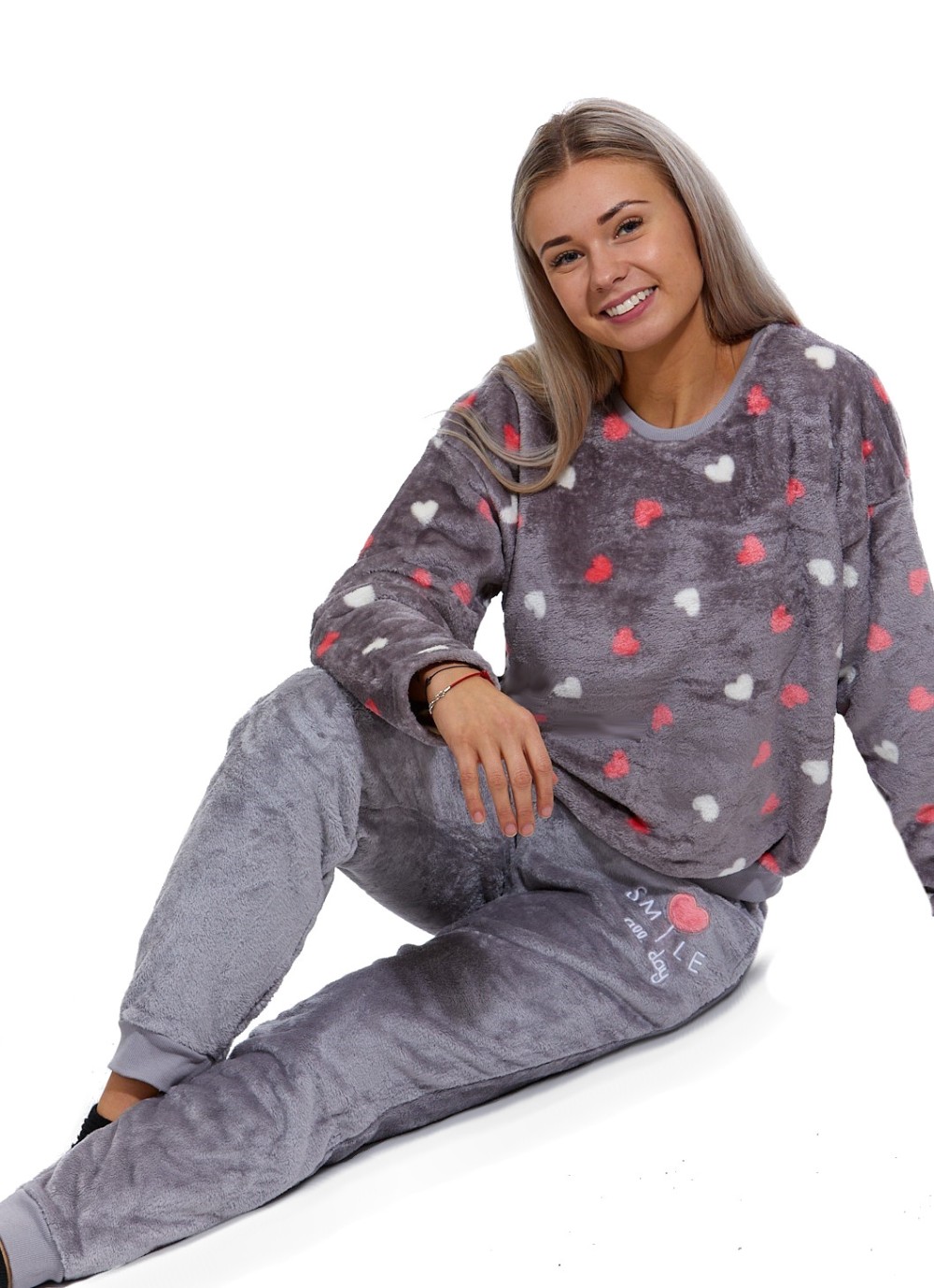 Šedé i růžové srdíčkové extra teplé huňaté pyžamo na zimu pro ženy SMILE 1Z1597