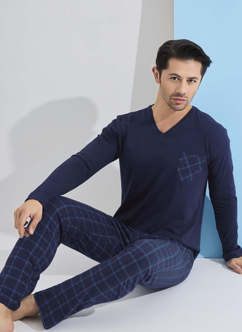 Elegantní modré kárované pyžamo pro muže 1P1597