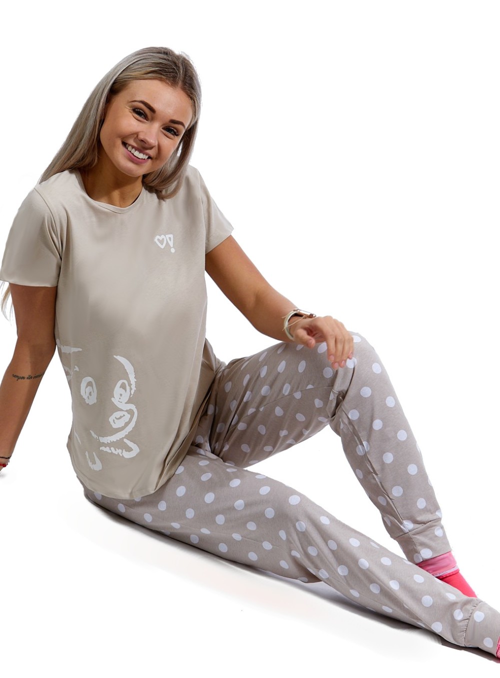 Béžové i bíle puntíkaté pyžamo pro ženy či dívky PRO MILOVNICE PEJSKŮ