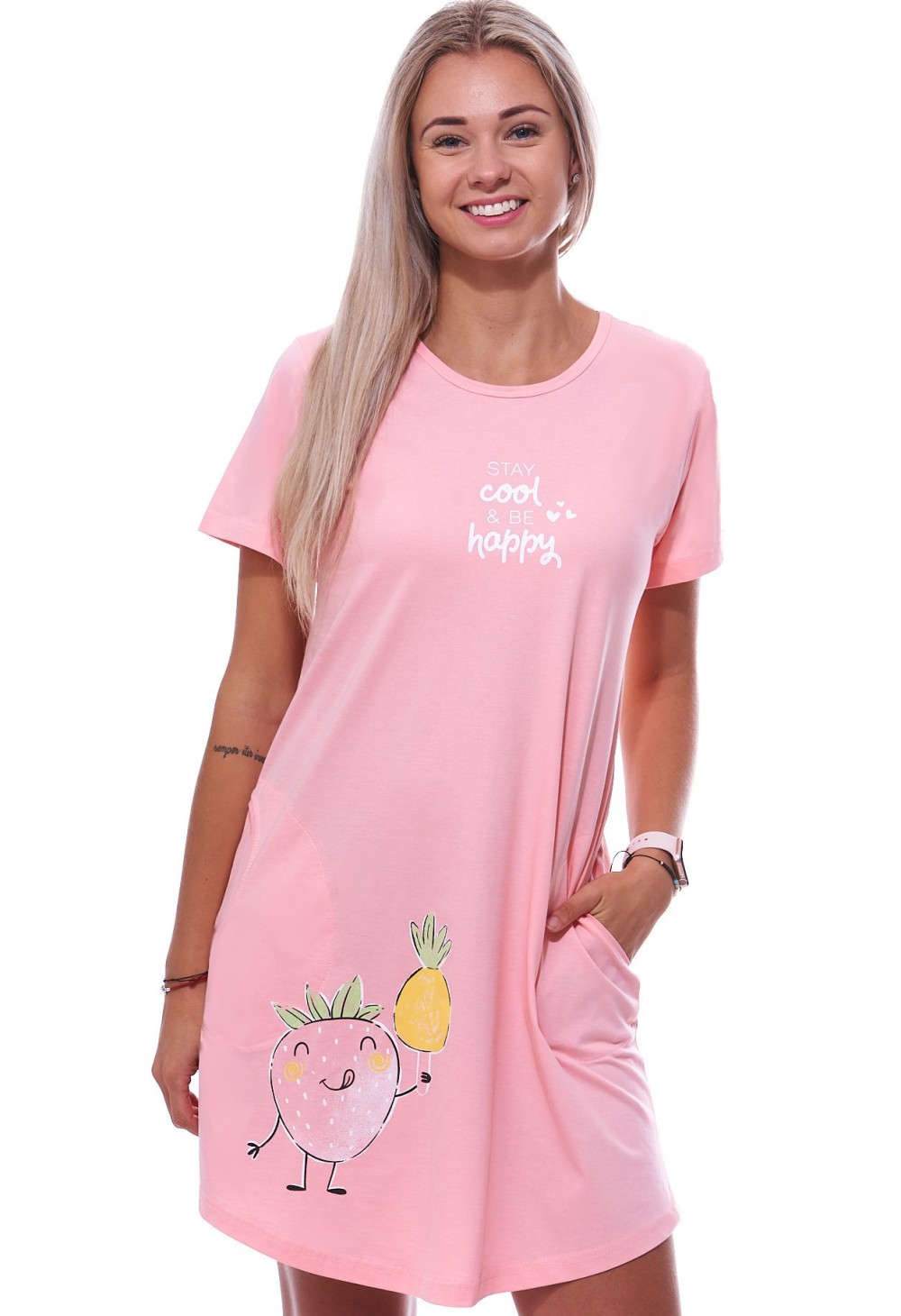 Růžová noční košilka s krátkými rukávy pro ženy či dívky s jahůdkou COOL HAPPY