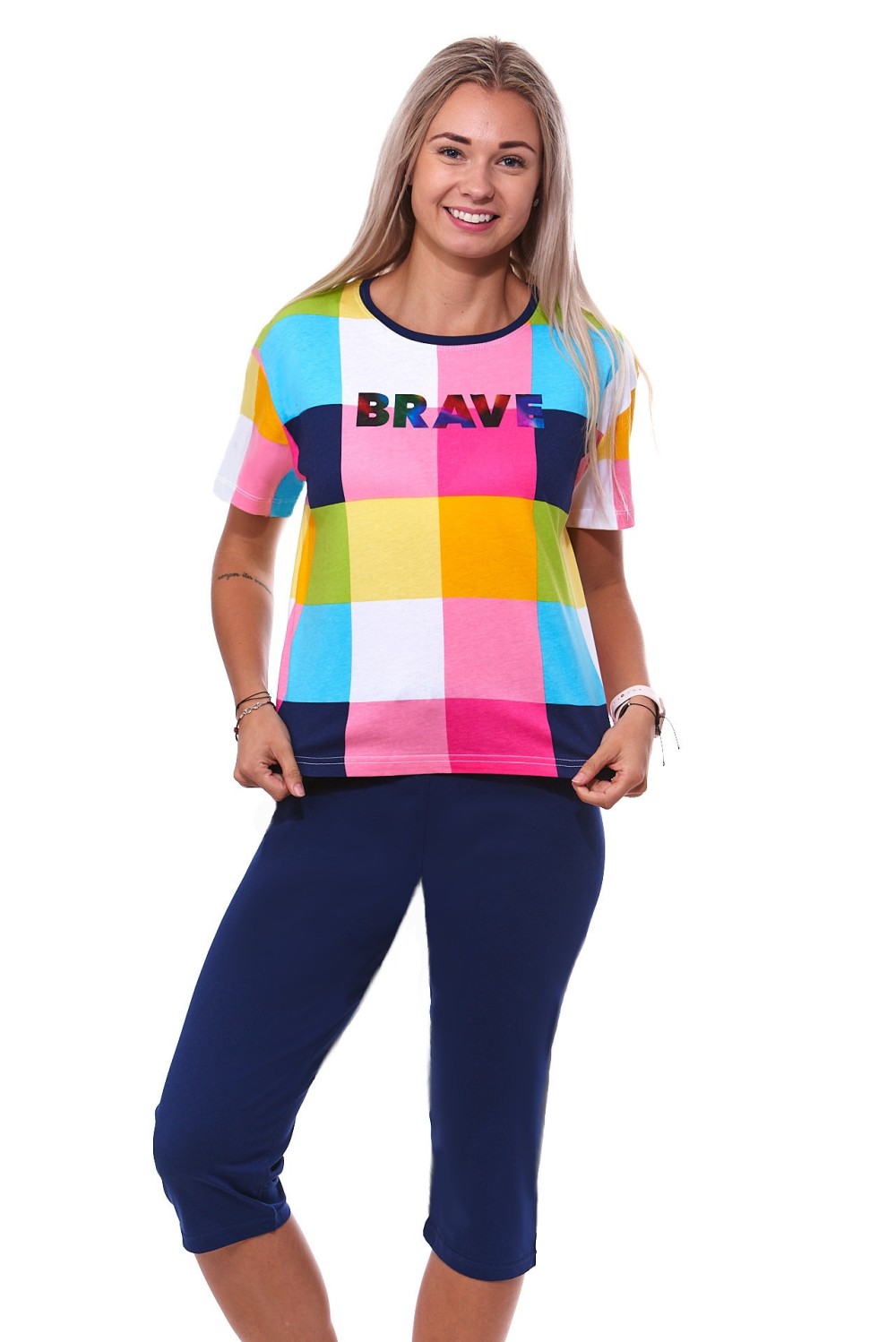 Barevně kostkované i modré pyžamo pro ženy či dívky s 3/4 nohavicí a duhové BRAVE