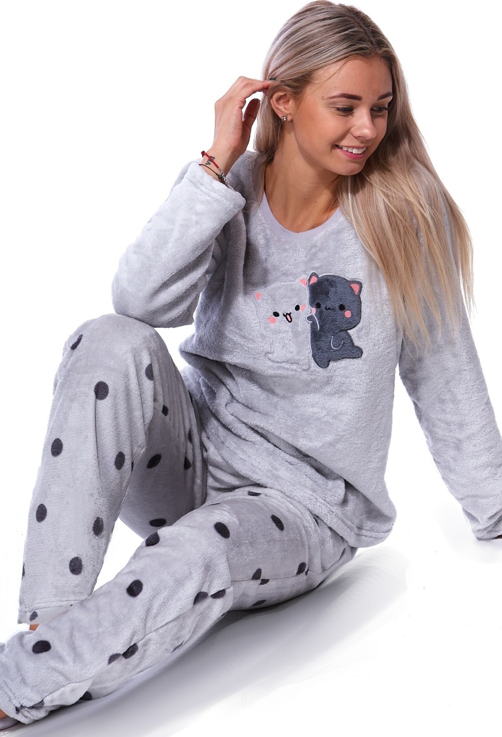 Šedé puntíkaté extra teplé huňaté pyžamo na zimu pro ženy zamilované kočičky BIG SIZE