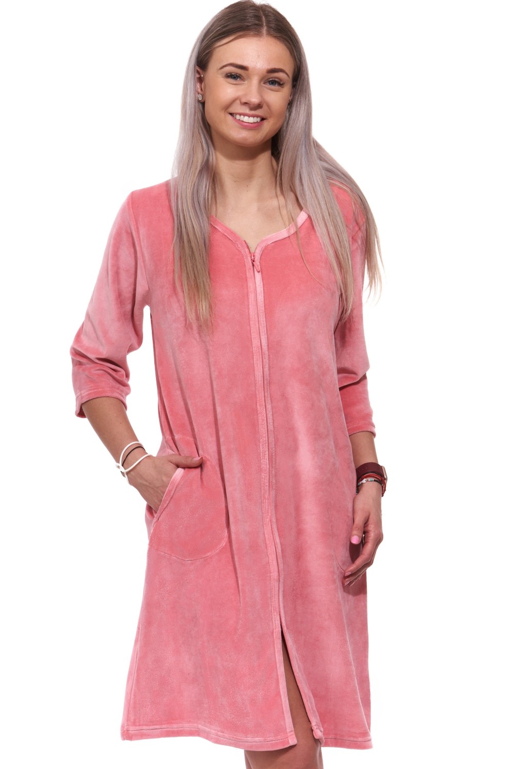 Růžový elegantní hřejivý dámský župan na zip ze sametu - velur