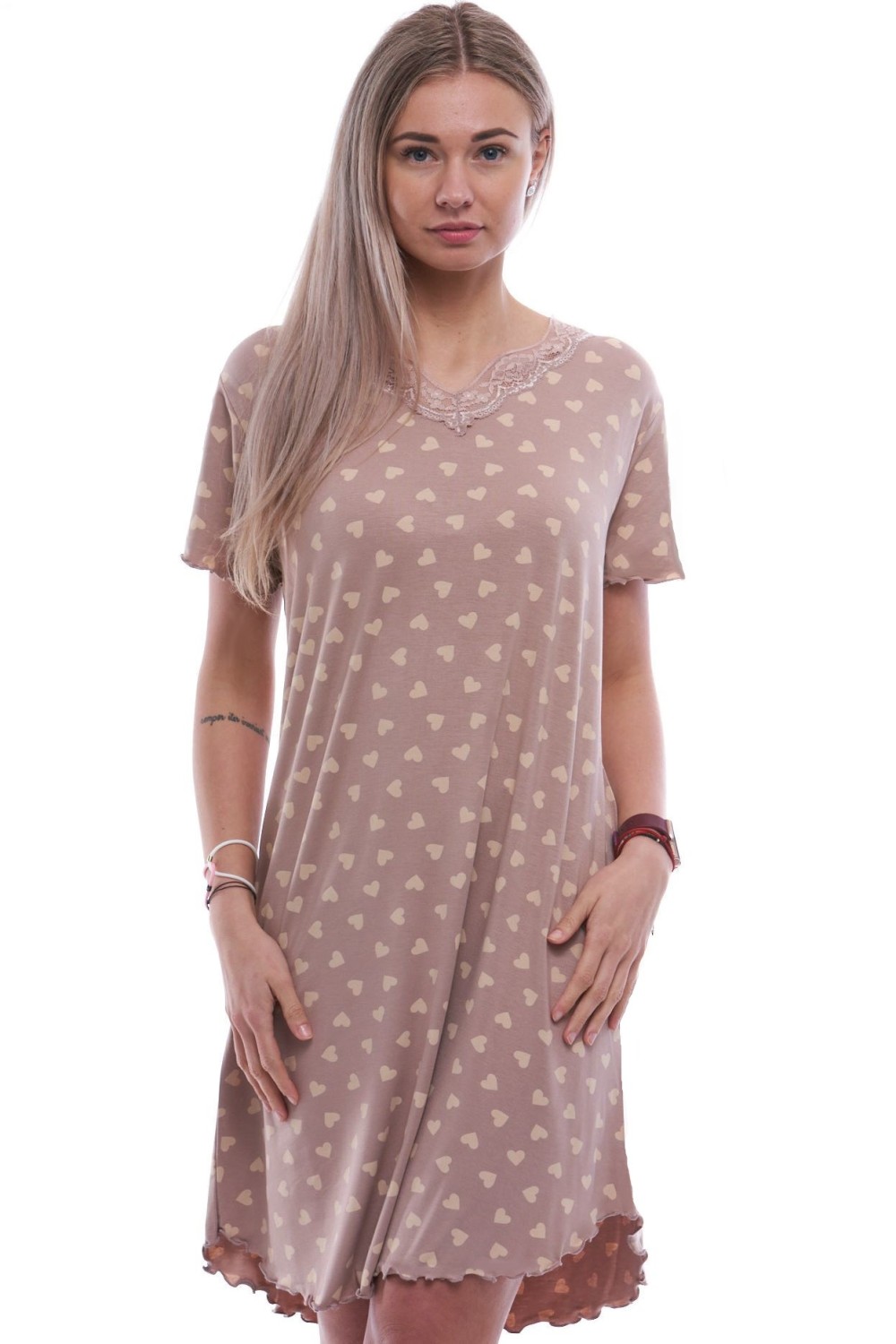 Hnědá luxusní hedvábně jemná noční košilka s krajkou a růžovým srdíčkovým vzorem 2XL-5XL