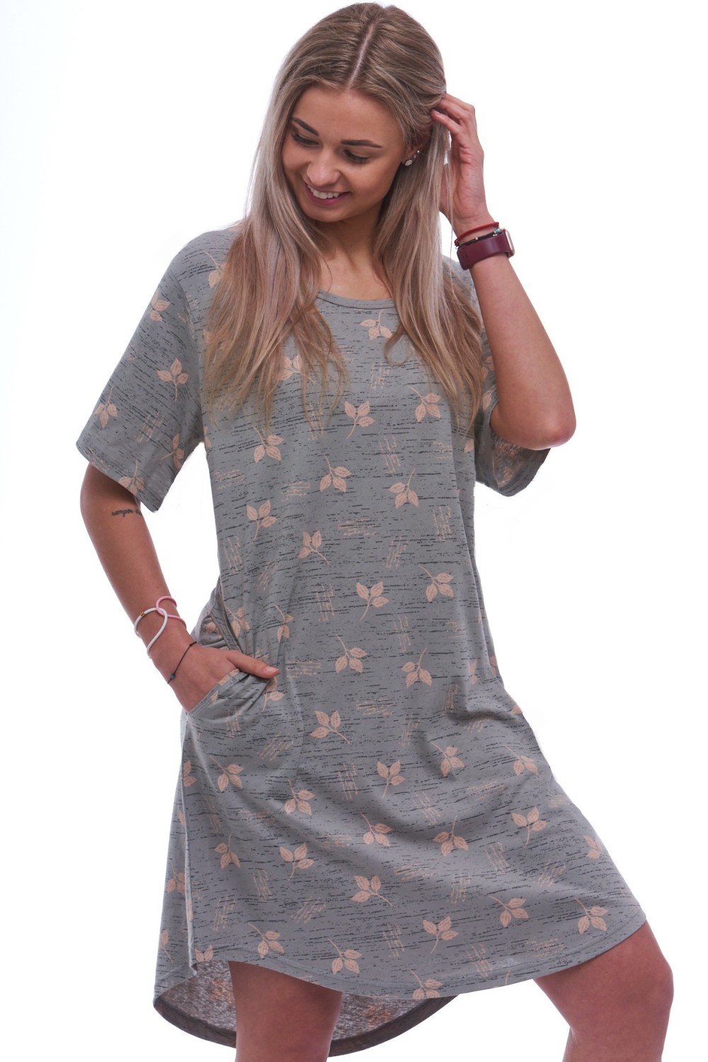 Šedá i růžová noční košilka s krátkými rukávy pro ženy či dívky SYBELLS 1XL-4XL
