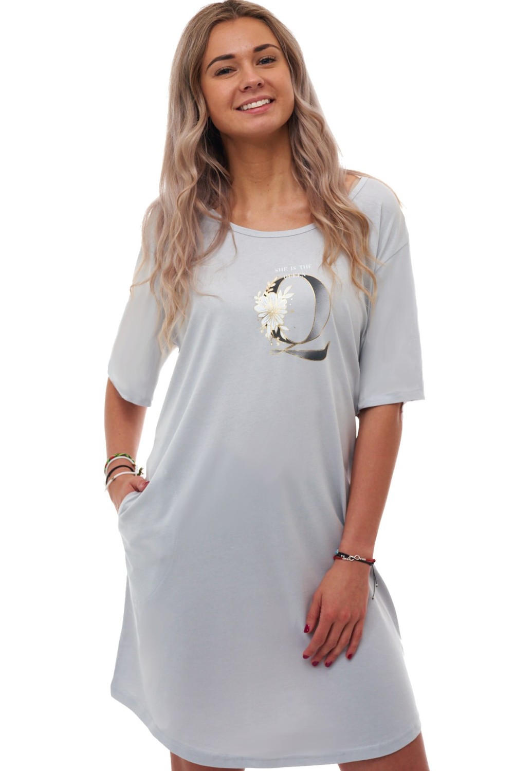 Šedá košilka I am a queen s písmenem Q – bavlna, kapsy, 1XL–4XL