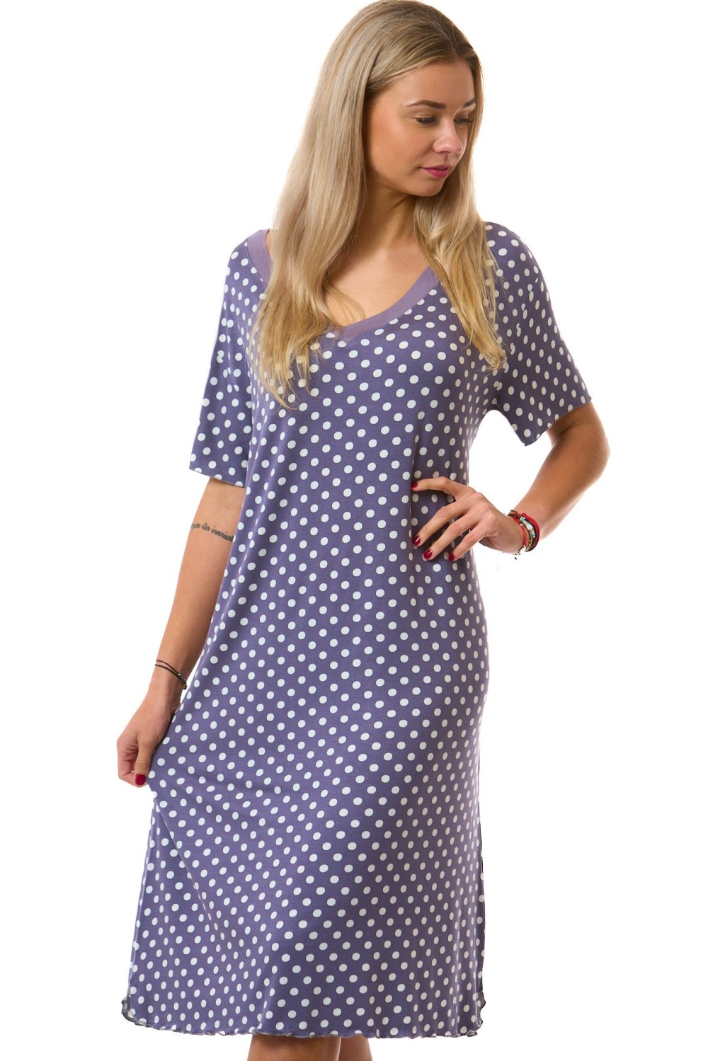 Dámská noční košilka jemná