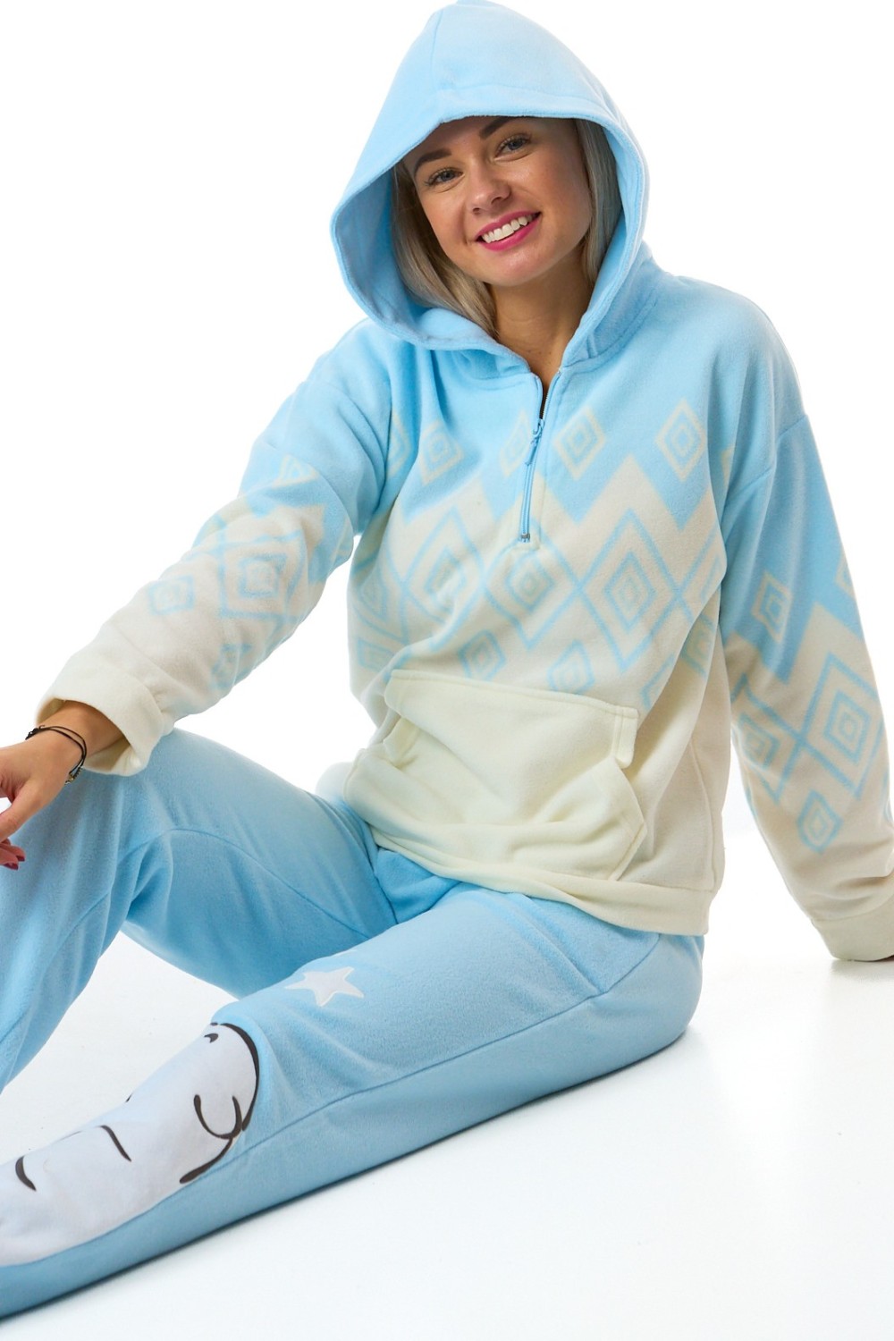 Dámské hřejivé pyžamo s norským vzorem a ledním medvědem modré i bílé