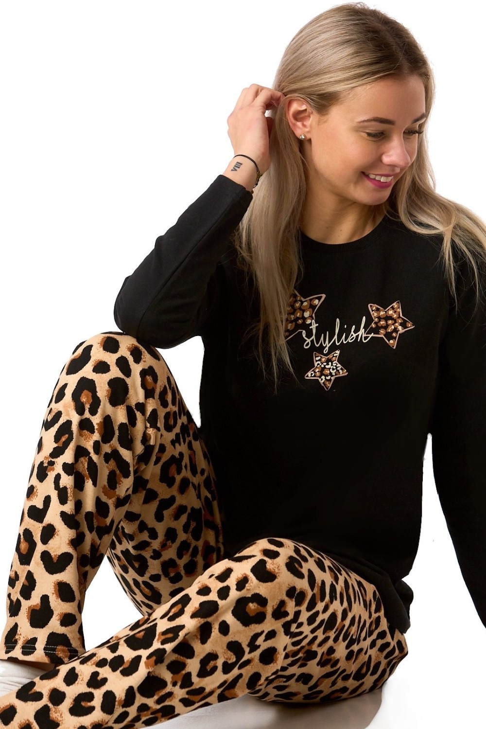Pyžamo pro ženy z teplé bavlny s jaguárem a nápisem Stylish
