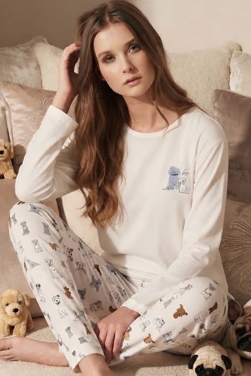 Dámské pyžamo